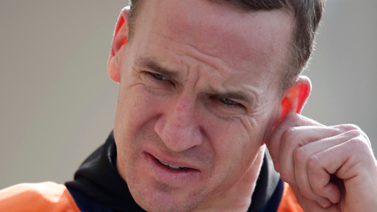 Injury, comeback force reboot on Manning story line